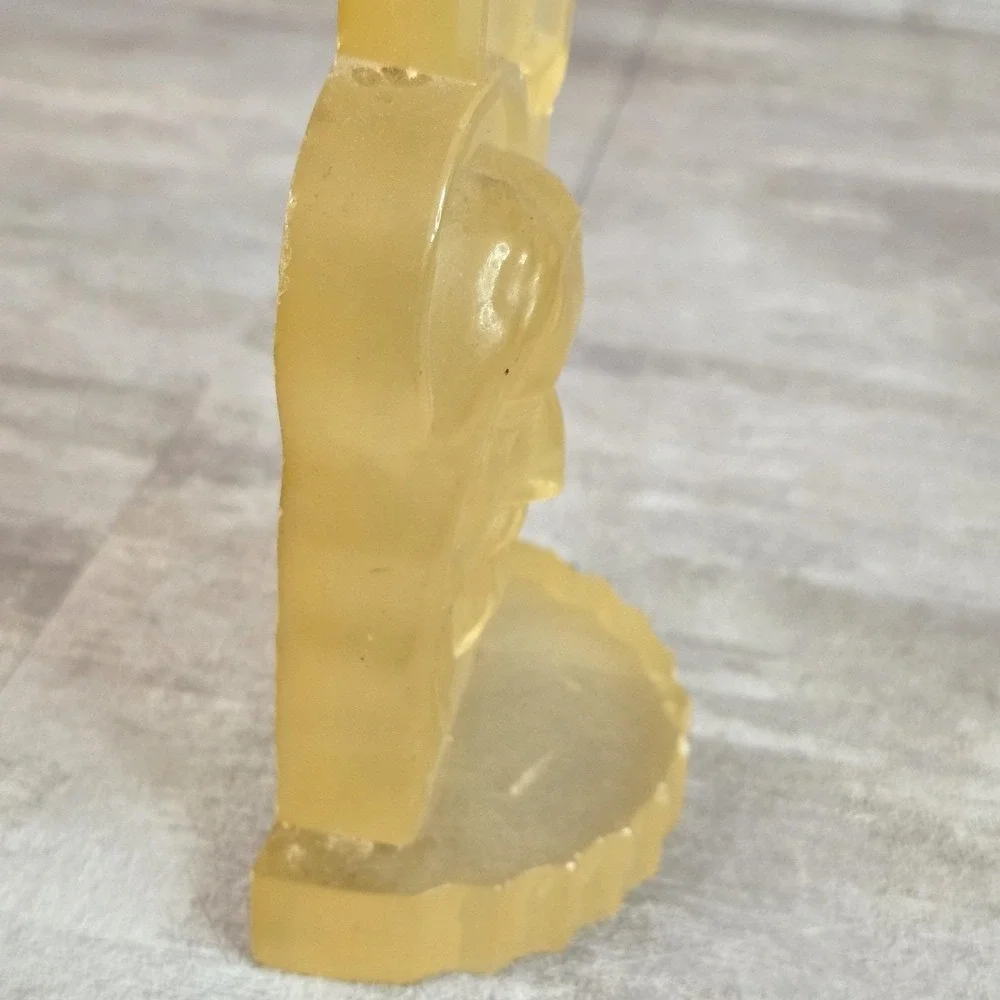 Vintage MCM Lucite Face Of Jesus Christ W. Cross Christian Crucifix Clear Yellow